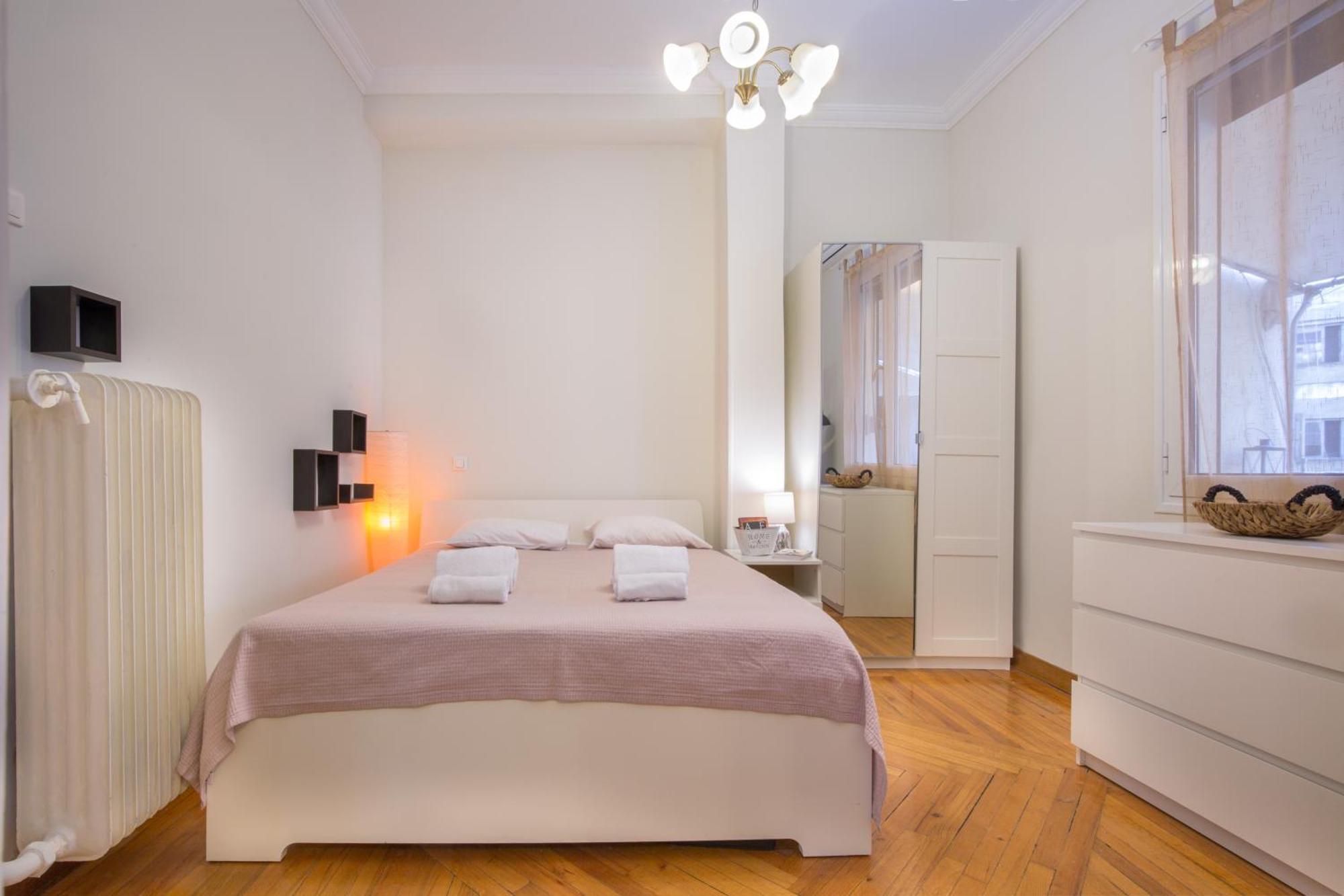 Downtown Quiet Apartment On A Pedestrian Street Athènes Extérieur photo