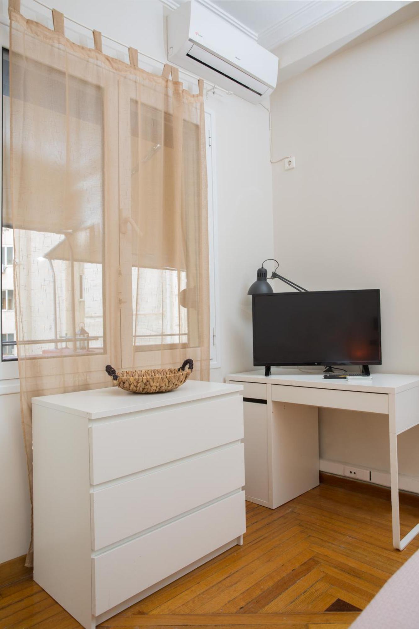 Downtown Quiet Apartment On A Pedestrian Street Athènes Extérieur photo