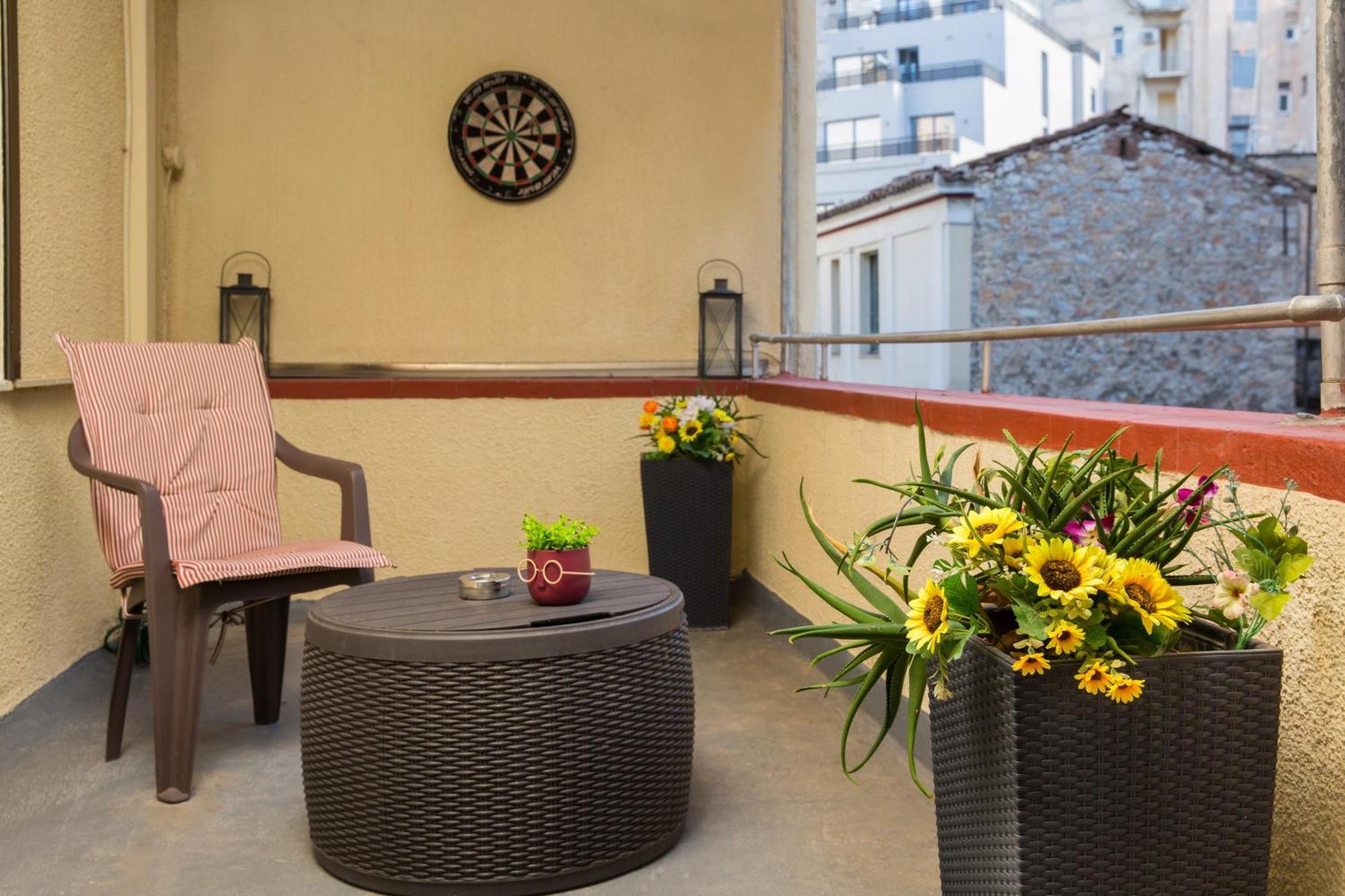 Downtown Quiet Apartment On A Pedestrian Street Athènes Extérieur photo