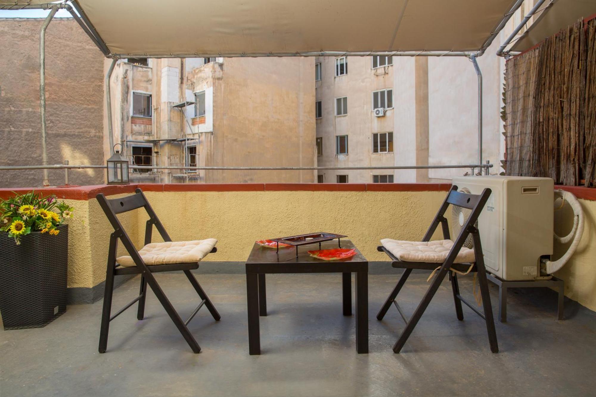Downtown Quiet Apartment On A Pedestrian Street Athènes Extérieur photo